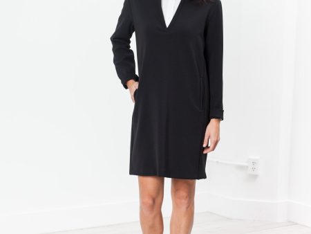 A-Line Pocket Shift in Black Fashion