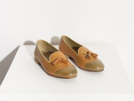 Leather Loafer in Lime Online