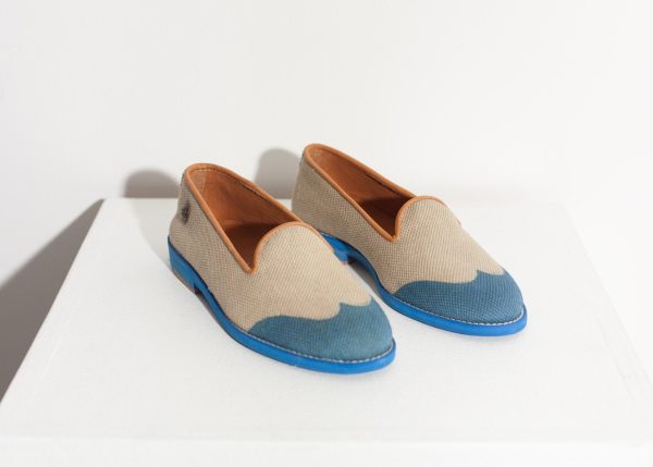 Wingtip Loafer in Blue Online