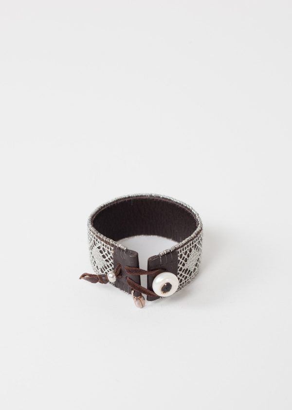 Leace Cuff Online